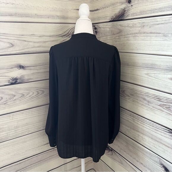 Loft Black Jacquard Patterned Button Down Blouse - Picture 7 of 10